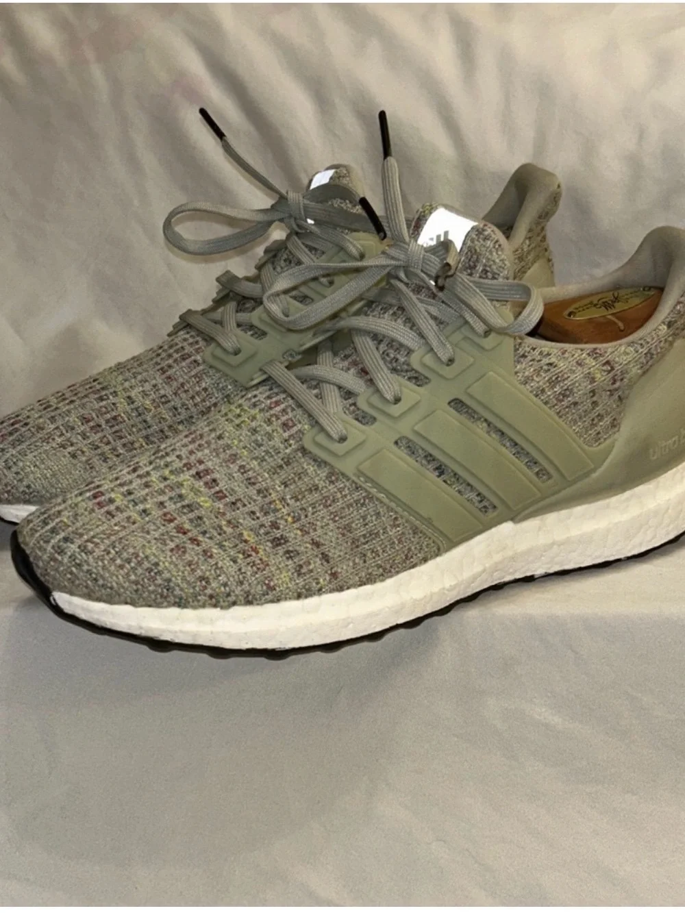 Adidas UltraBoost 4.0